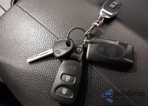 2012 Kia Sorento Lx из США, поврежденный, VIN 5XYKTDA63CG264158